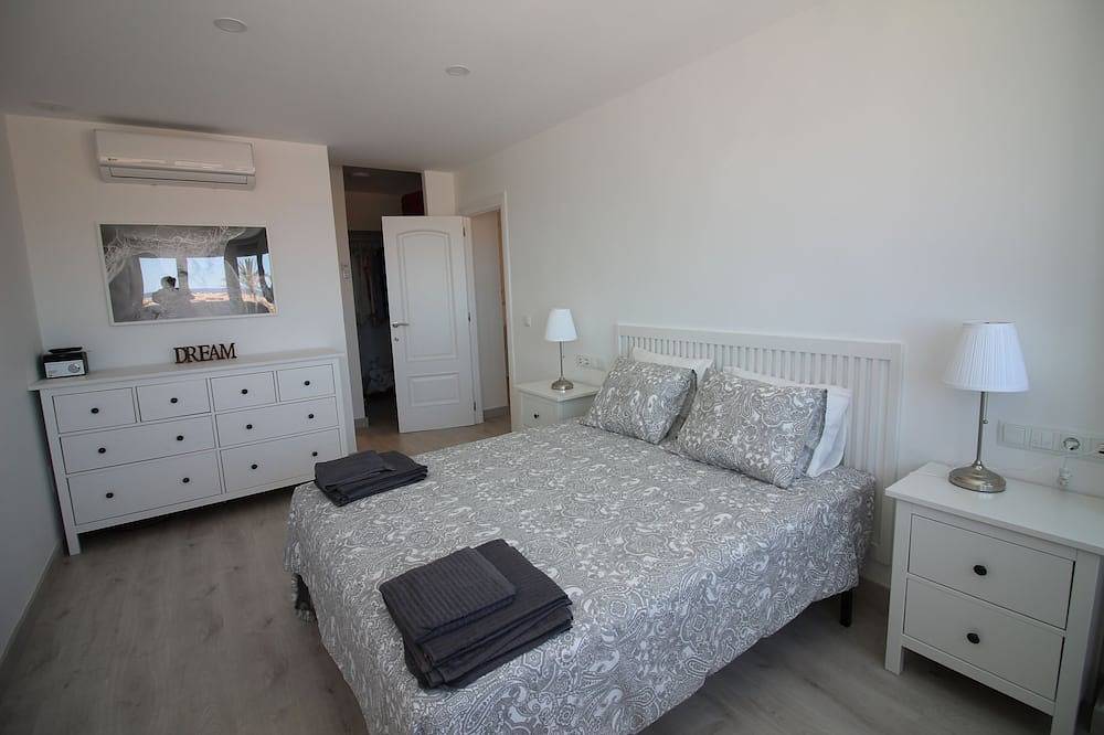 Modern house, private heated pool and sea views in Mar Menor, Costa Cálida