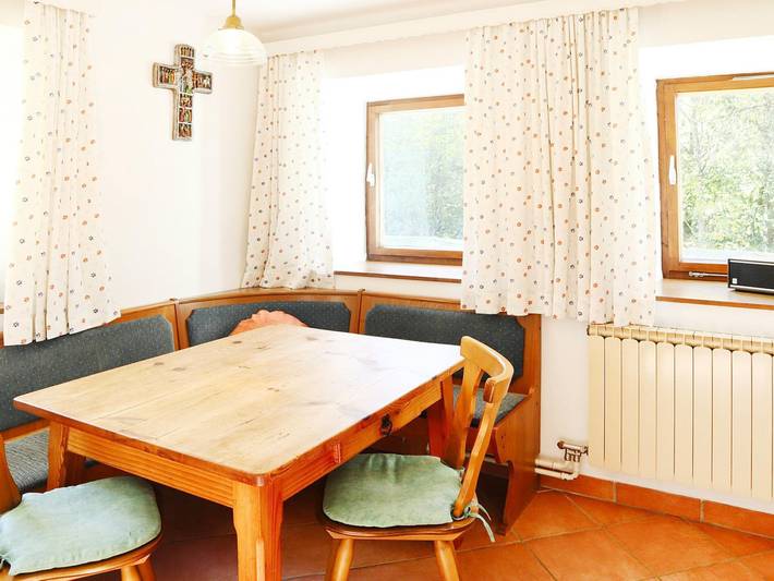 Ferienhaus für 6 Personen, mit Balkon und Terrasse sowie Garten in Kössen - 4