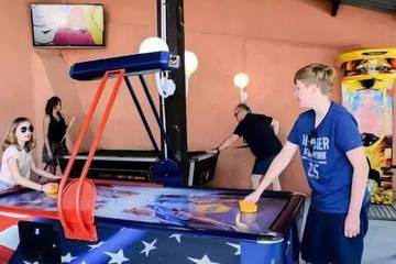 Camping pour 6 Personnes dans Gassin, Région de Draguignan, Photo 4