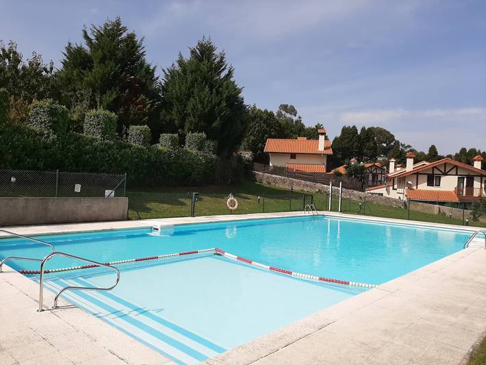 Hel lejlighed, Penthouse 100m² with Terrace and Pool in Castro Urdiales (Cantabria), Castro-Urdiales