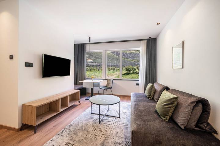 Ferienwohnung für 3 Personen, mit Garten in Terlan - 2