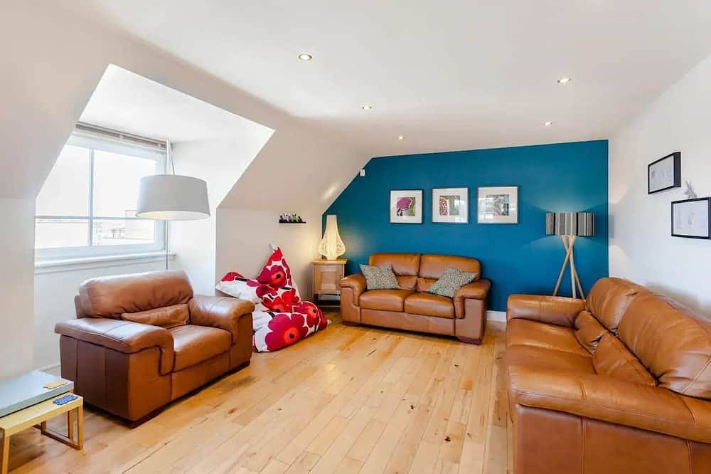 Ganze Wohnung, Stunning City Centre Penthouse-Apartment, mit kostenlosen Parkplätzen! in Edinburgh, Edinburgh und Lothian