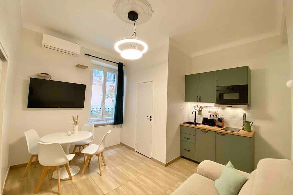 Entire apartment, Studio - Monaco - Clim - Wi-fi in Cap-d'Ail, Nice region