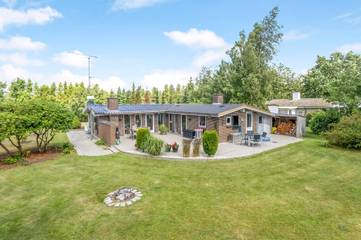 Ferienhaus für 6 Personen, mit Garten und Terrasse in Marielyst