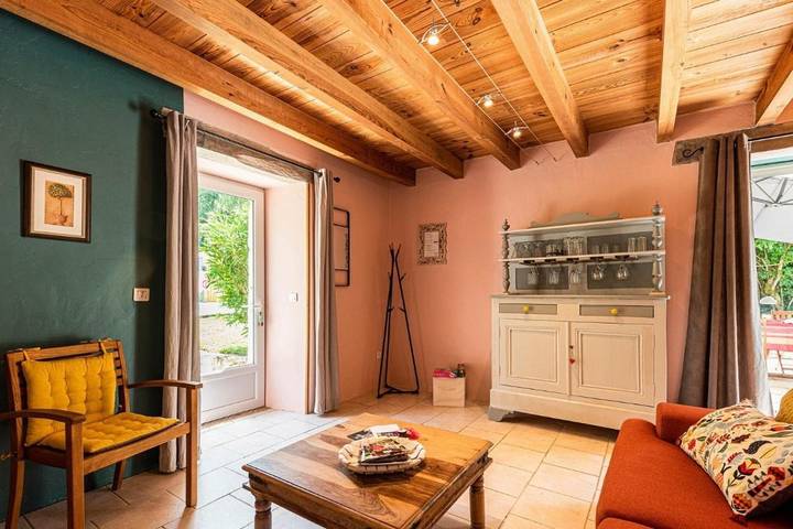 Location de vacances pour 6 personnes, avec piscine ainsi que jardin et terrasse à Saint-Pierre-de-Clairac - 3