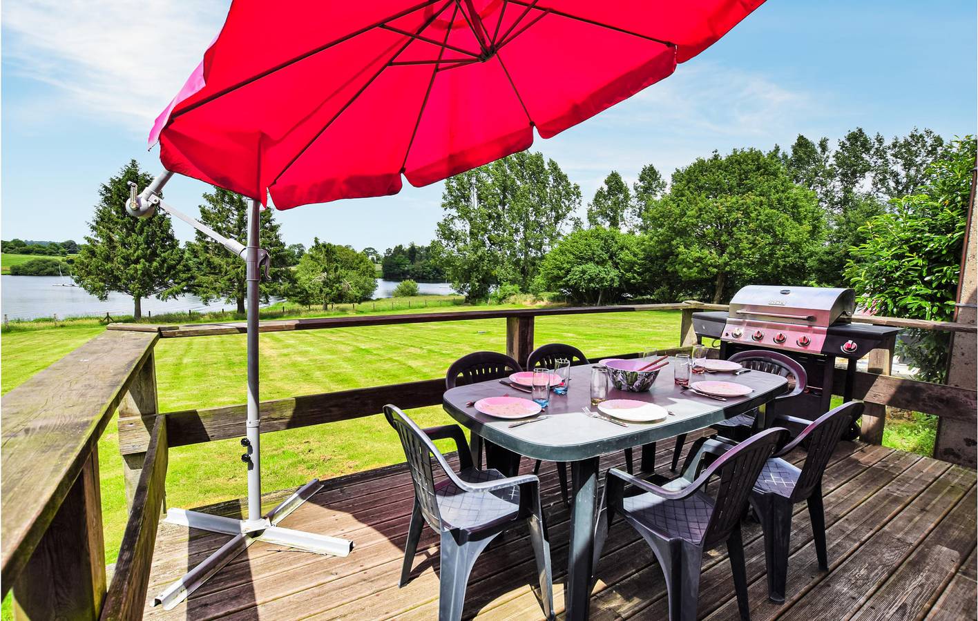 Appartement confortable de 100m2 : parking, tv, wifi, jardin, 500m de la plage in Saint-Germain-de-Tallevende-la-Lande-Vaumont, Région de Vire
