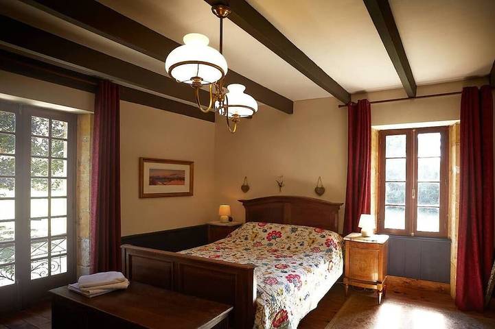 Location de vacances pour 6 personnes, avec jacuzzi et jardin à Saint-Cernin-de-Labarde - 2