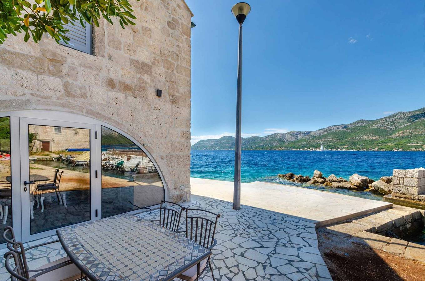 Fantastic Seafront Villa | 4 Bedrooms | Villa Samostan Prestige | Stunning in Korčula (Dalmacija), Korcula