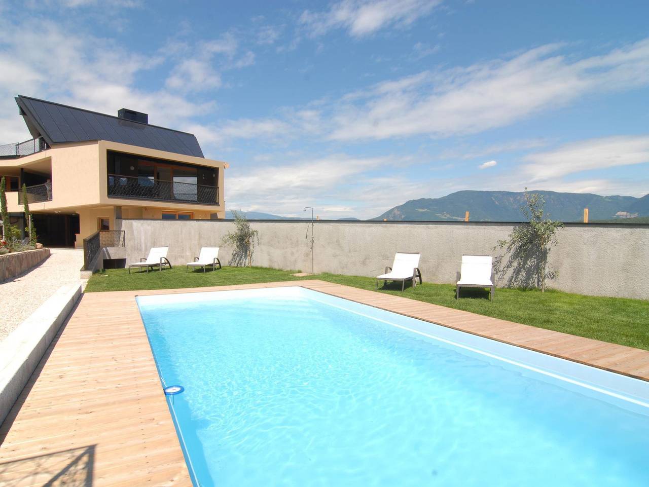 Ganze Ferienwohnung, Biobauernhof St. Quirinus - Hochleiten in Oberplanitzing, Kaltern an der Weinstraße