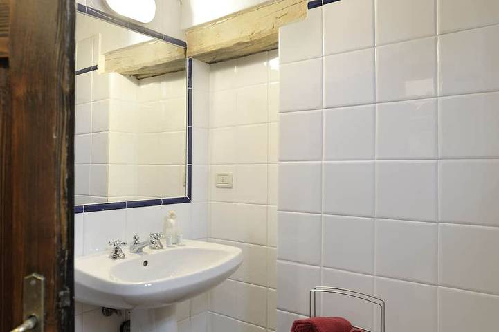 Location de vacances pour 5 personnes, avec balcon ainsi que jardin et piscine à Corciano - 4