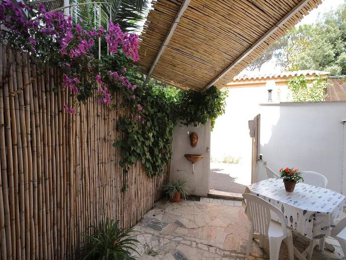 Location de vacances pour 4 personnes, avec jardin et terrasse à Fregene - 3