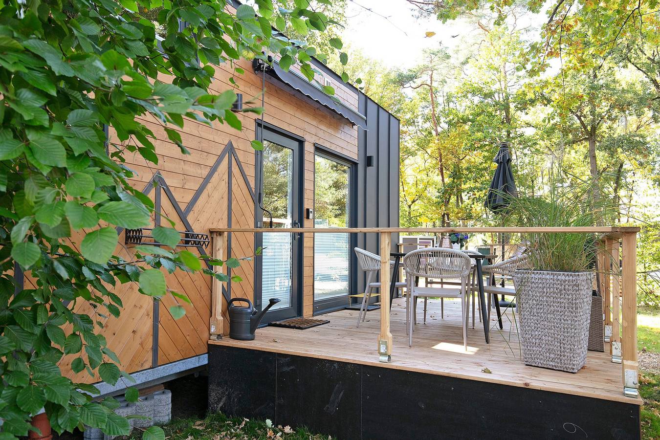 Ganze Ferienwohnung, Tiny Home 'Tiny House Nr 5' mit privater Terrasse, Wi-Fi und Klimaanlage in Caputh, Schwielowsee