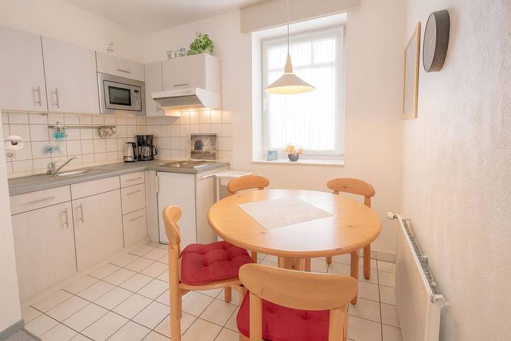 Ganze Wohnung, Ferienwohnung Boje 15 in Schillig – strandnah mit Balkon und Wlan in Schillig Strand, Wangerland