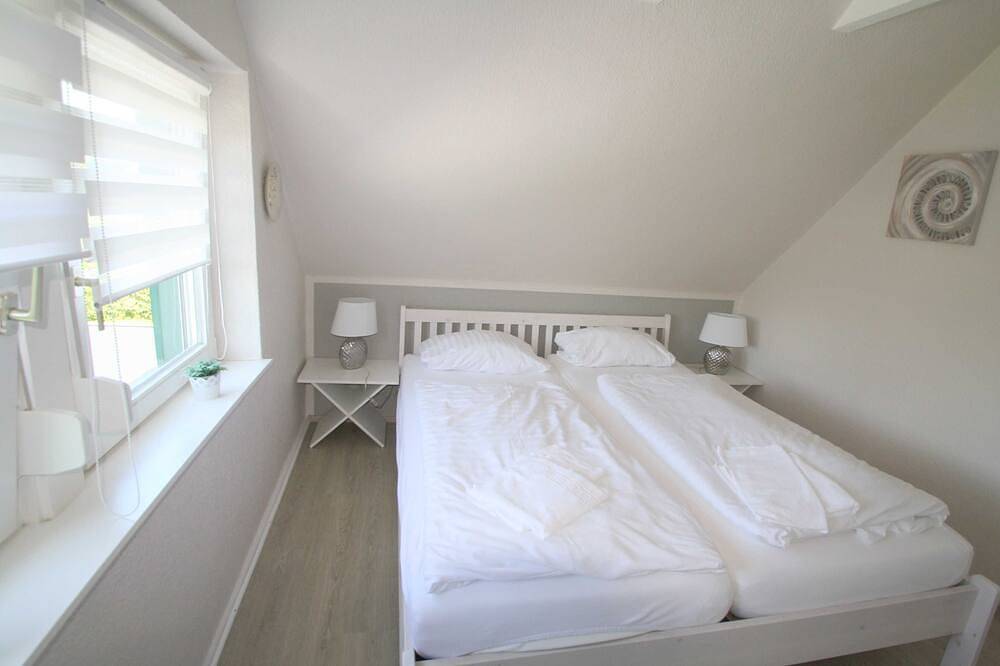 Fh Norderpiep 22  Sauna u Kamin - Ferienhaus Norderpiep 22 in Friedrichskoog-Spitze, Friedrichskoog