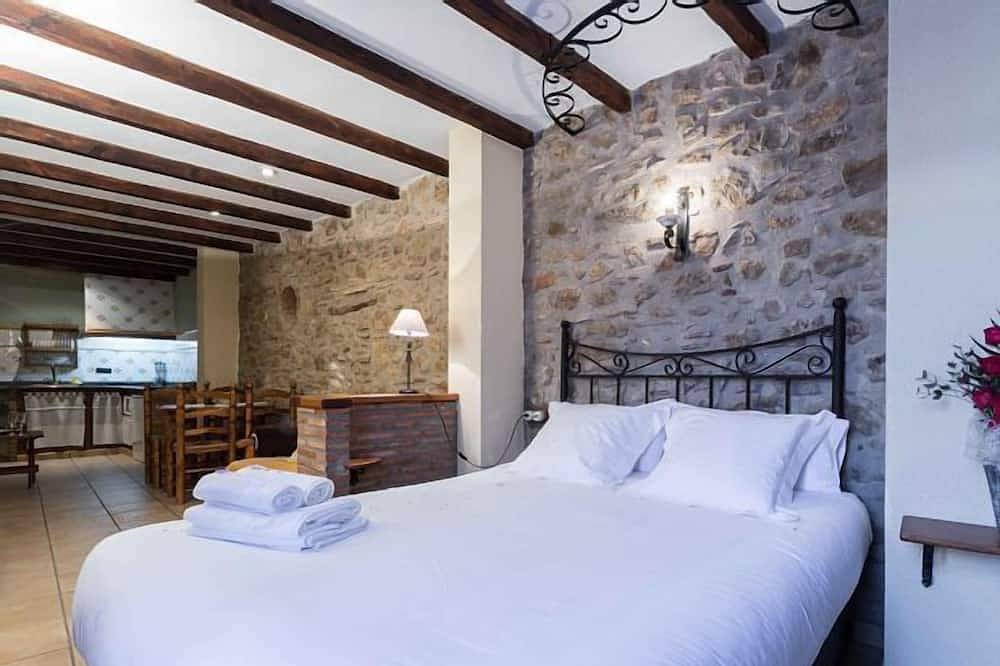 Rural apartment Turimaestrat for 2 people in Sant Mateu, Castellón Province