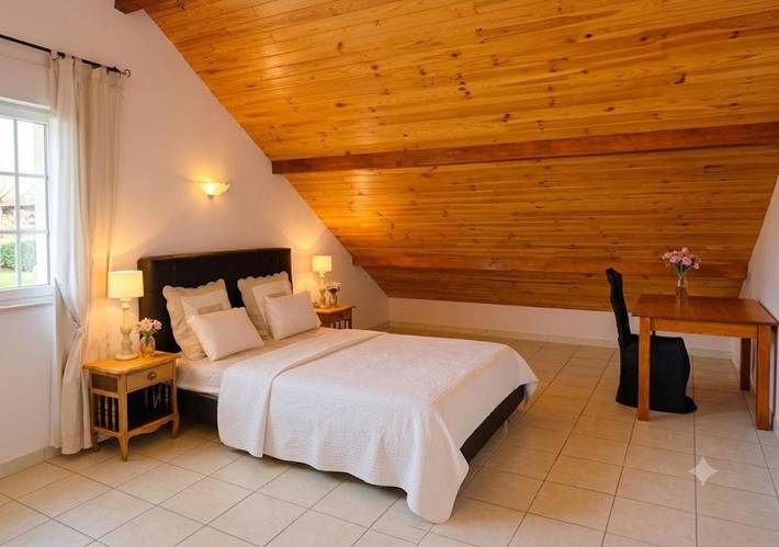 Location de vacances pour 6 personnes, avec Terrasse ainsi que Jardin et Vue à Le Glaizil