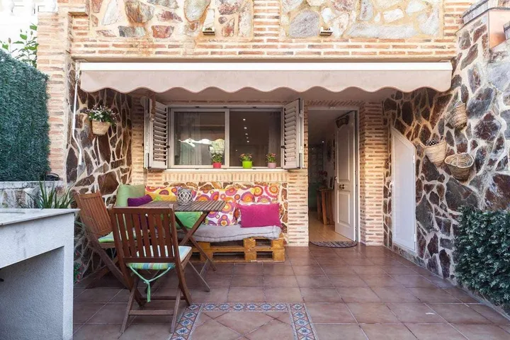 Apartamento de vacaciones para 5 personas, con terraza y piscina, Se admiten mascotas - 1