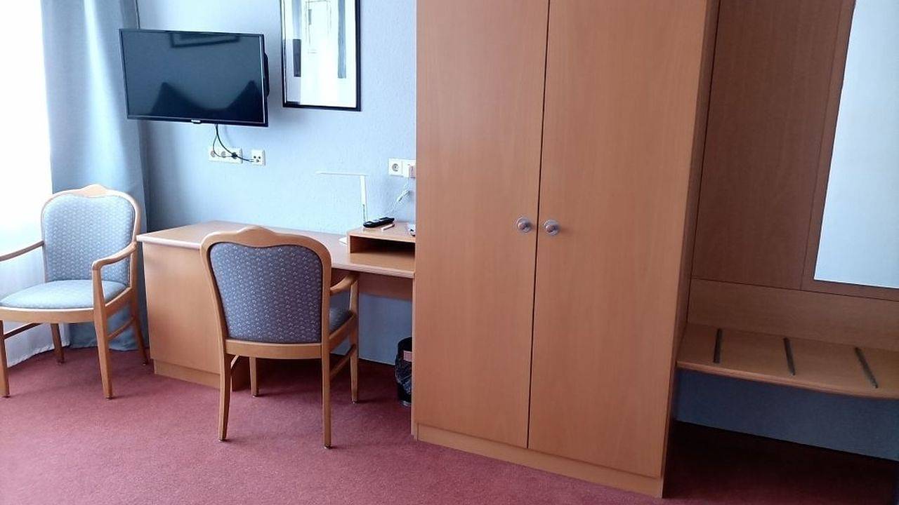 Doppelzimmer für 2 Personen (15 m²) in Tettnang in Tettnang, Region Bodensee-Oberschwaben