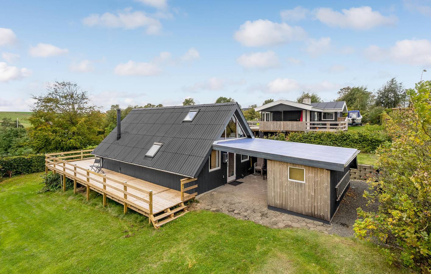 Holiday home for 6 people with terrace in Eskov Strandpark, Limfjord in Westjütland