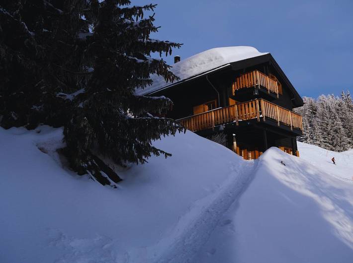 Chalet für 8 Personen, mit Balkon und Sauna sowie Ausblick in Bettmeralp - 2