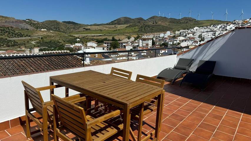 Apartamento de vacaciones para 4 personas, con vistas al lago además de terraza y vistas, Se admiten mascotas - 1