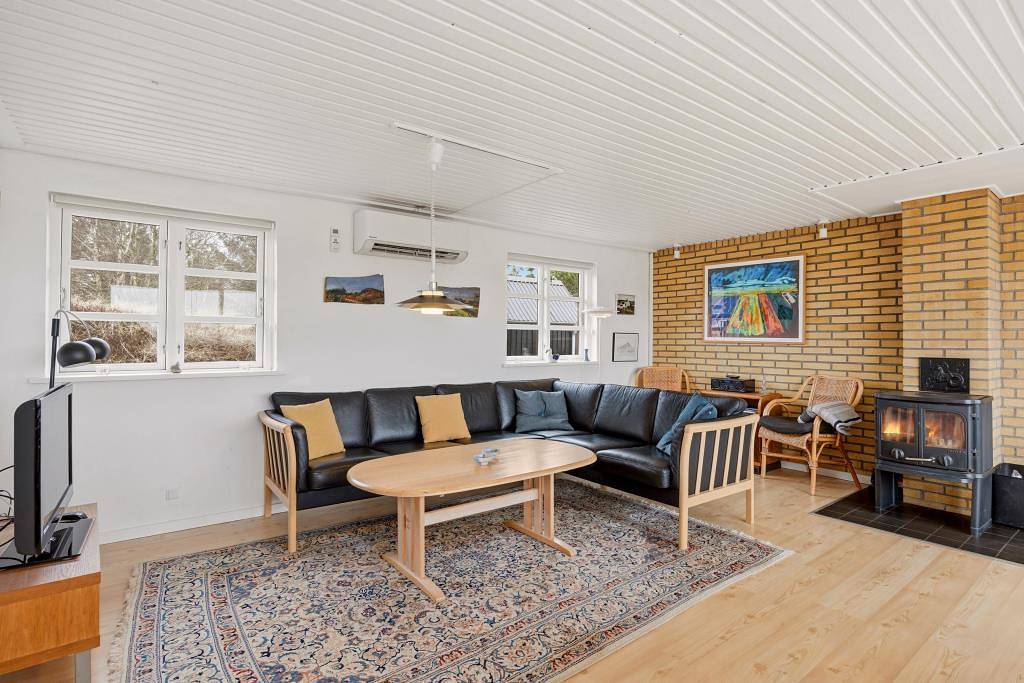 Ansprechendes Ferienhaus mit Sauna auf Naturgrundstück in Toftum, Wadden Sea National Park