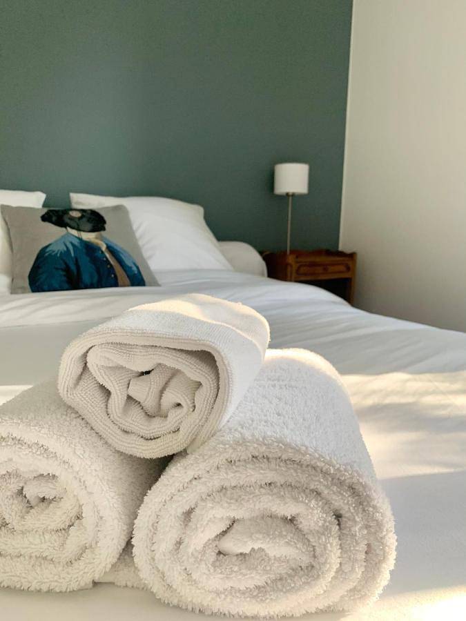 Location de vacances pour 2 personnes, avec jardin ainsi que piscine et vue à Aimargues - 2