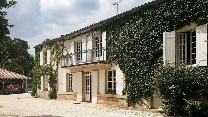 Gîte pour 12 personnes à Moustier