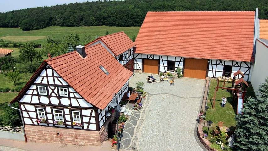 Ferienhaus für 2 Personen, mit Balkon - 1