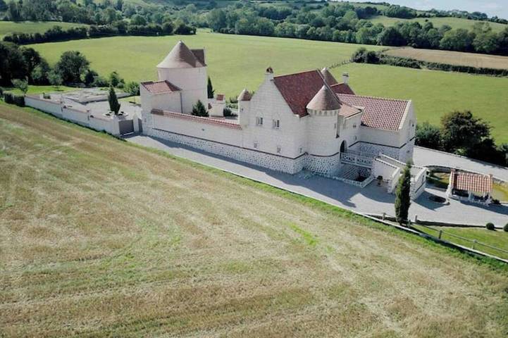 Château pour 6 personnes, avec jardin dans le Pas-de-Calais