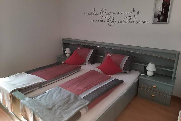 Apartamento inteiro, Vacation apartment (45sqm) with access to the bathing pond in Bischofsmais, Baviera Oriental
