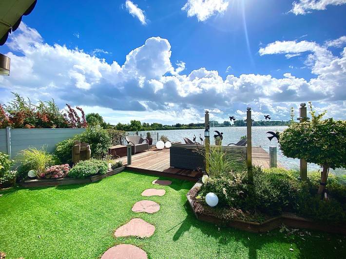 Bungalow für 4 Personen, mit Terrasse und Garten sowie Pool am Ijsselmeer