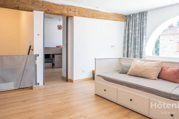 Location de vacances pour 14 personnes, avec jacuzzi ainsi que terrasse et jardin à Bonnac-la-Côte - 3