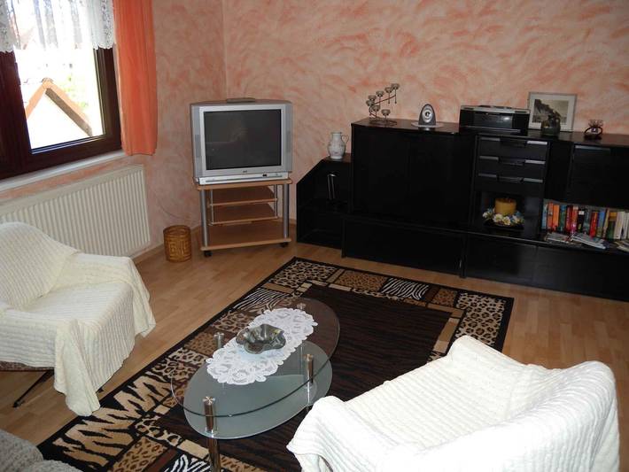 Ganze Ferienwohnung, Ferienwohnung mit Garten in Bergen auf Rügen, Bergen auf Rügen und Umgebung