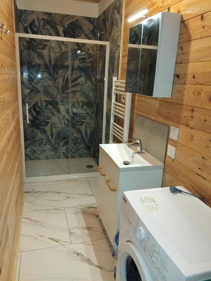 Location de vacances pour 3 personnes, avec vue à Saint-Cirgues-en-Montagne - 2