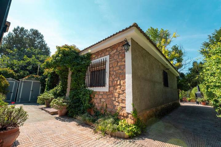 Casa de vacaciones para 7 personas, con vistas al lago además de jardín y vistas en Parque natural de las Lagunas de Ruidera - 4