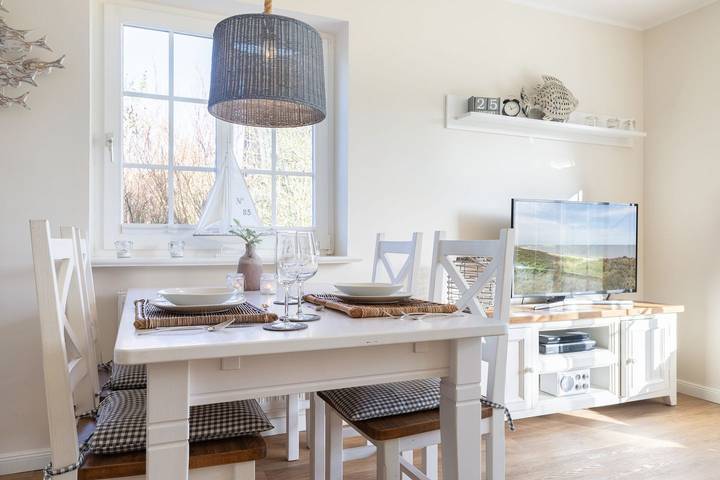 Ferienwohnung für 2 Personen, mit Garten, mit Haustier in Wenningstedt - 2