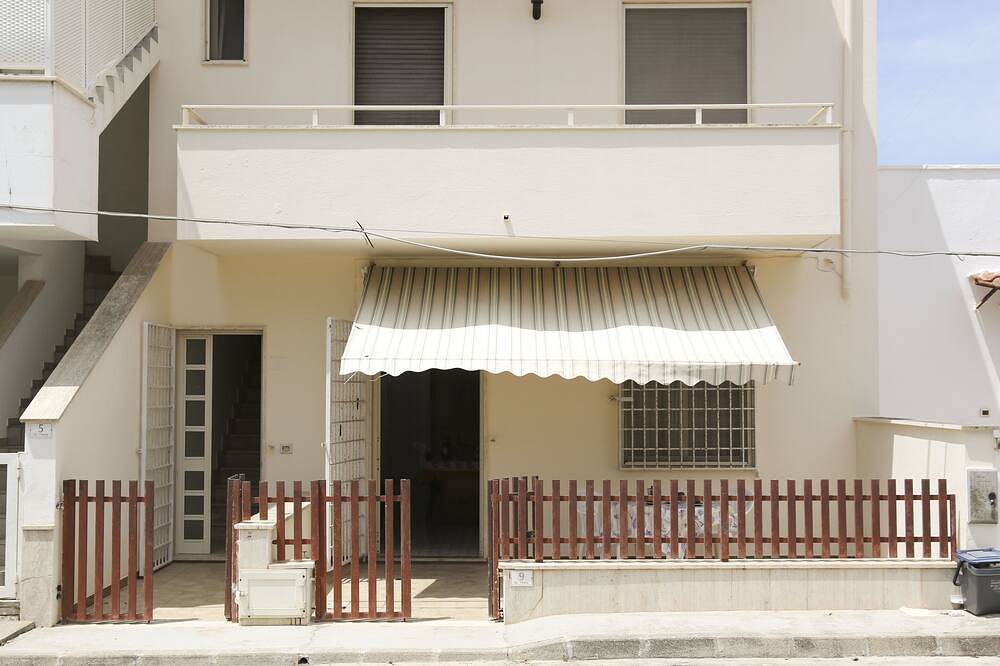 Apartamento entero, Vacation House Teresa with veranda in Torre Mozza (Salento), Golfo de Tarento