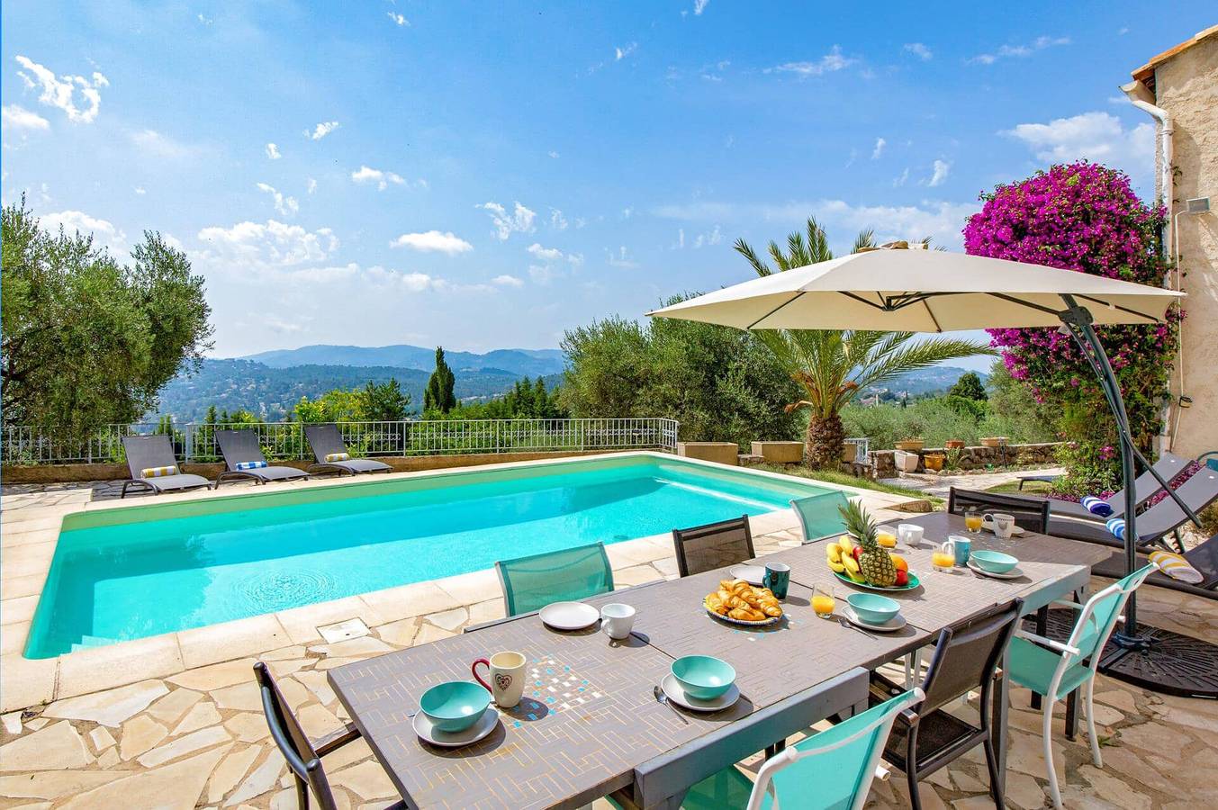 Villa Alto by Villa Plus in Spéracèdes, Cannes region