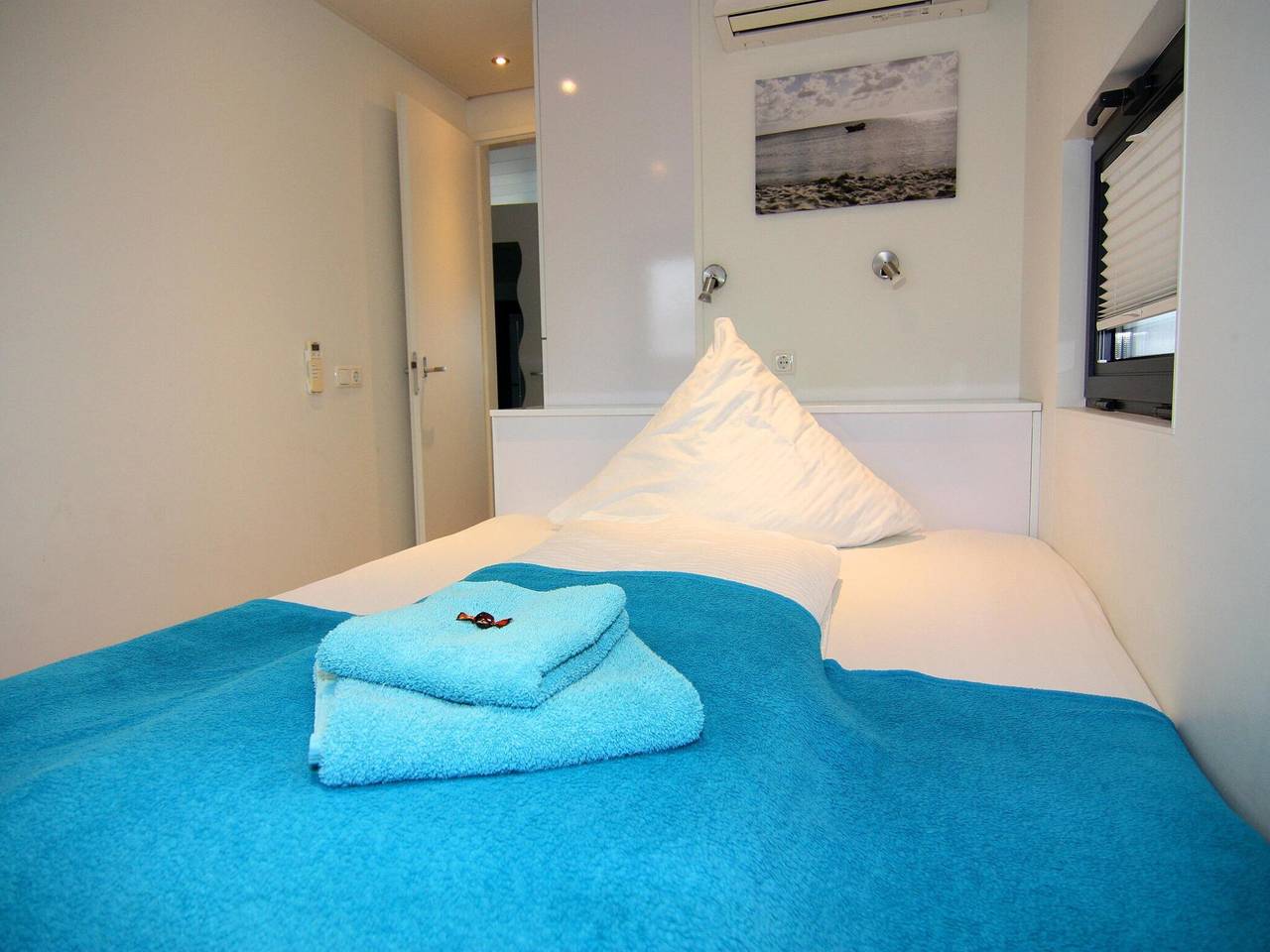 Maison flottante Hausboot Leni à Ribnitz-Damgarten in Ribnitz, Ribnitz-Damgarten