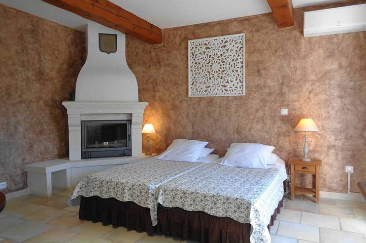 Chambre d’hôte pour 2 personnes, avec jardin