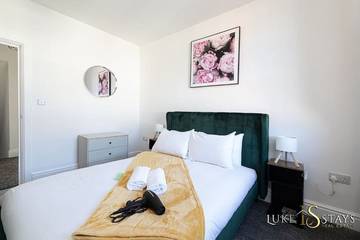 Holiday Home for 10 People in Durham, County Durham, Photo 2