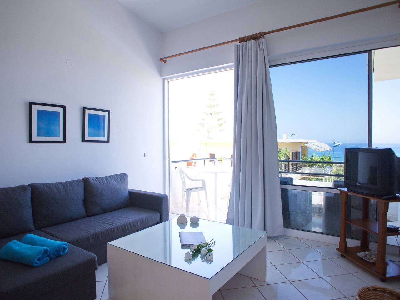 Geheel appartement, Rouladina Apt 6 in Kato Stalos, Chania en omgeving