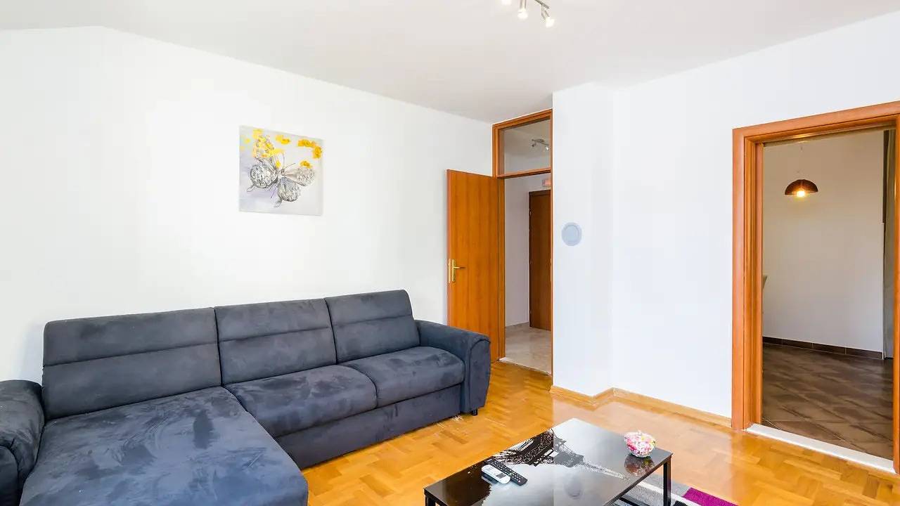 Appartement de vacances entier, Appartement de vacances pour 4 personnes avec balcon in Cavtat, Dubrovnik-Neretva