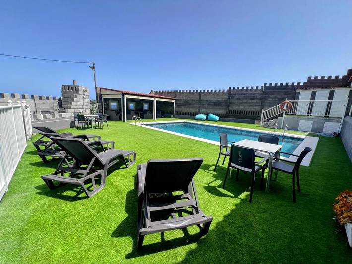 Casa de vacaciones para 6 personas, con piscina y jardín además de terraza y vistas - 1