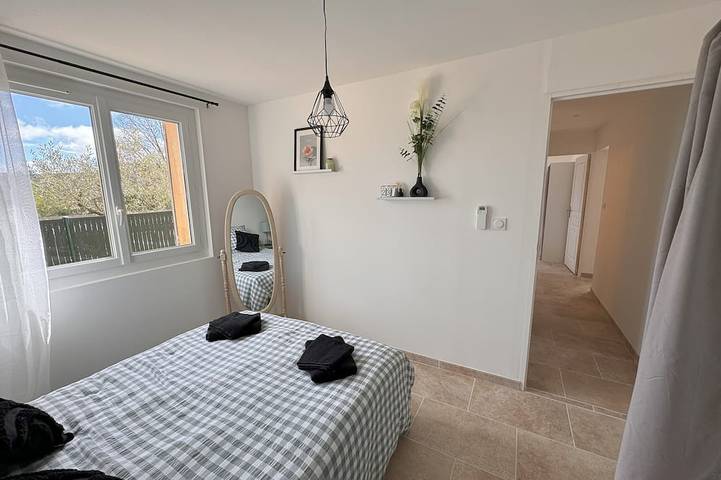 Location de vacances pour 6 personnes, avec jardin et terrasse à Le Pin - 4