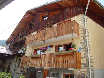 Gîte pour 6 personnes, avec balcon à Granier