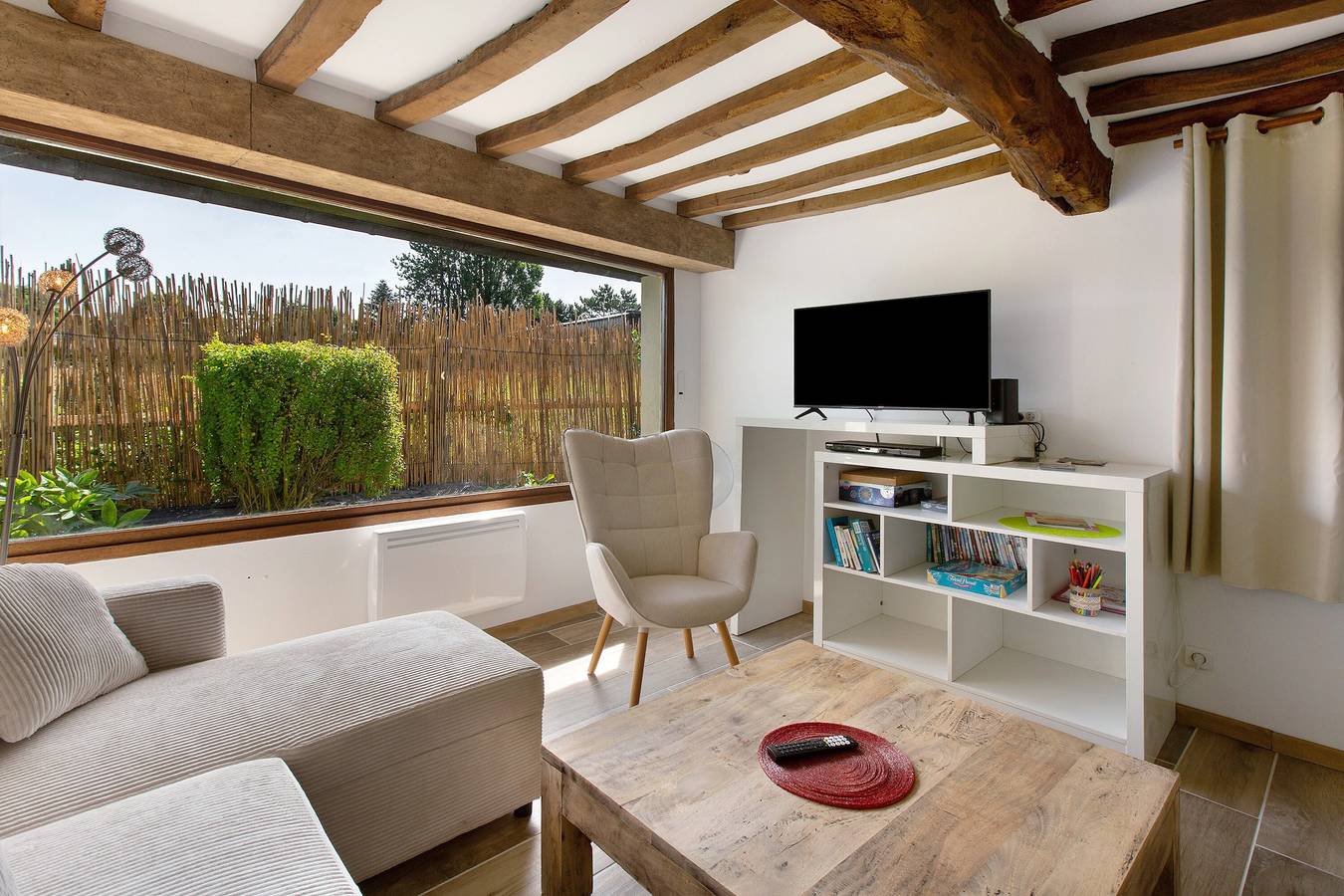 Gîte Ressources: Jacuzzi, private Terrasse & Garten in Sainte-Honorine-du-Val-de-Seine, Le Havre und Umgebung