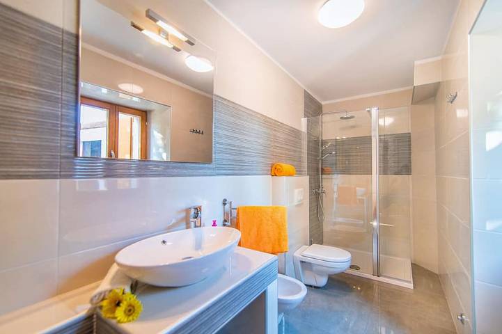 Discover Istria - Istrian house recently renovated in a quiet location in Barban, Southcoast Istria