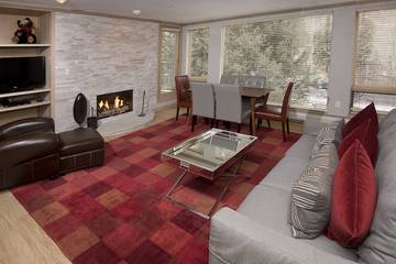 Vacation Apartment for 6 Guests in Vail Ski Resort, Vail, Picture 4